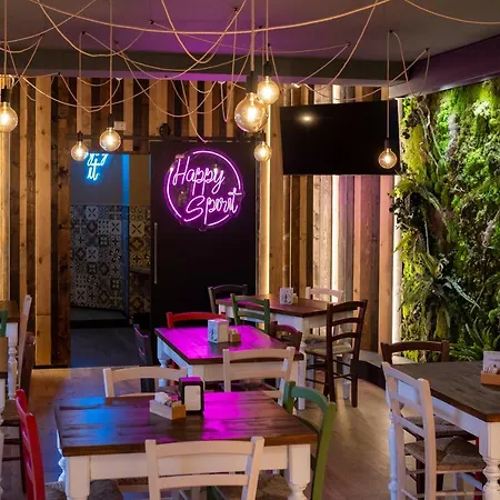 Maison Patricia 3* Λέτσε